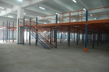 Biru / abu-abu / orange Meter Persegi sistem racking industri untuk pabrik
