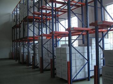 Susu industri logam Drive, racking 1500kg per pallet bentang panjang dengan multi tier