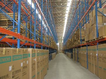 density 800kg tinggi - 4000KG perlindungan sistem rak pallet Korosi untuk logistik pusat